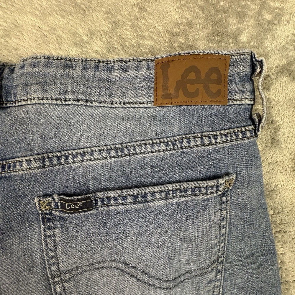 Lee Riders Midrise Capri Women's 38.5x22 Medium Wash Denim Cropped Jeans SEE DES - Picture 7 of 11
